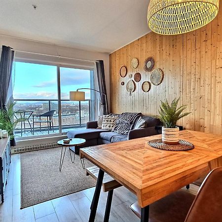 Appartamento Penthouse With Free Indoor Parking Downtown Québec Esterno foto