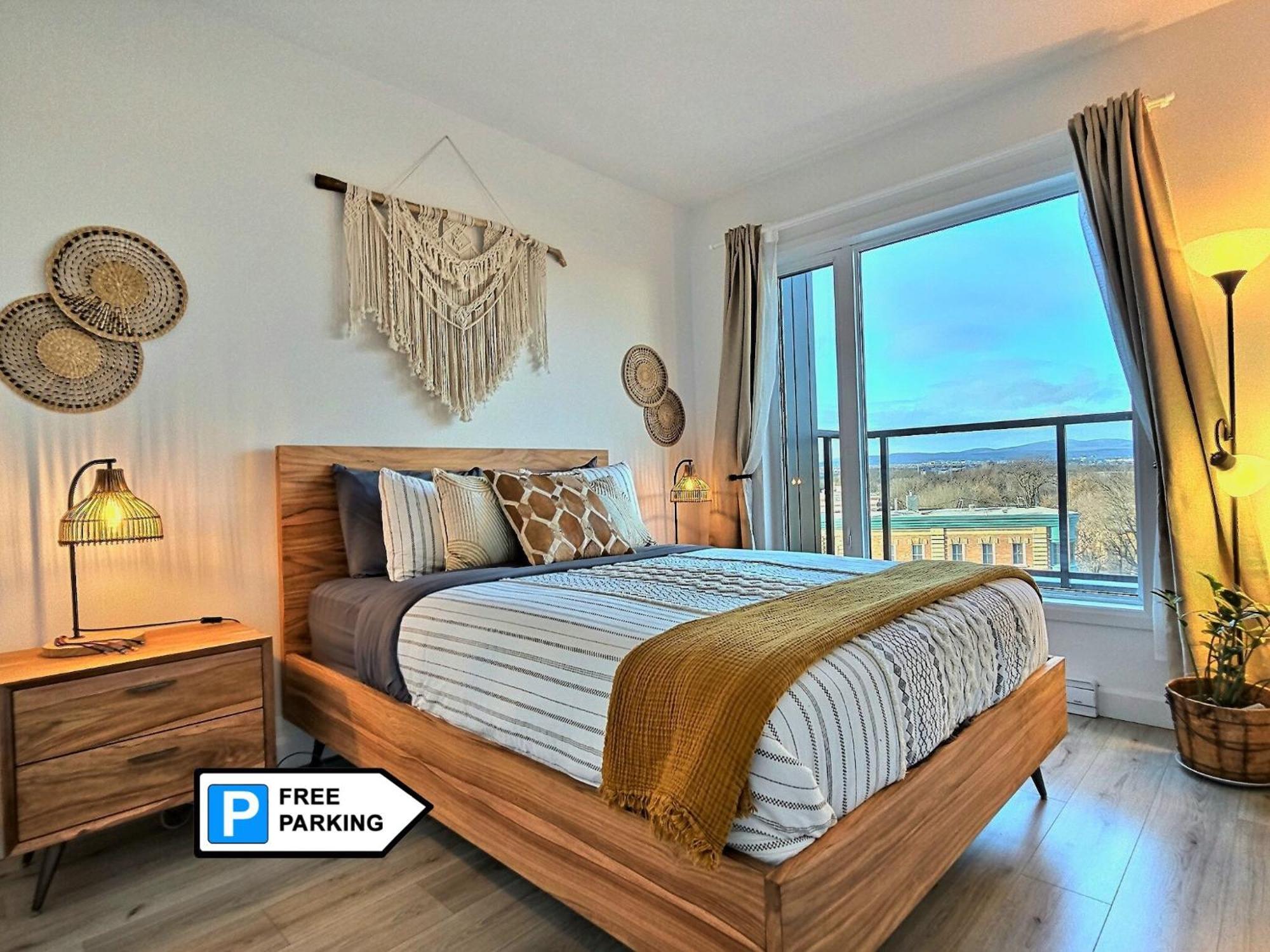 Appartamento Penthouse With Free Indoor Parking Downtown Québec Esterno foto