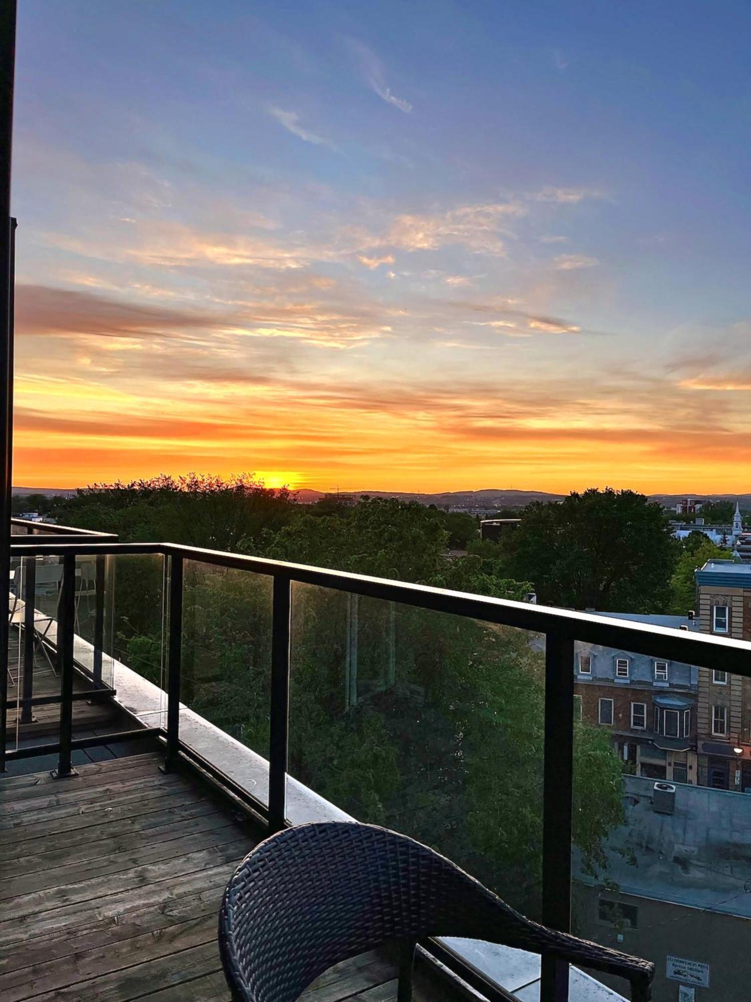 Appartamento Penthouse With Free Indoor Parking Downtown Québec Esterno foto